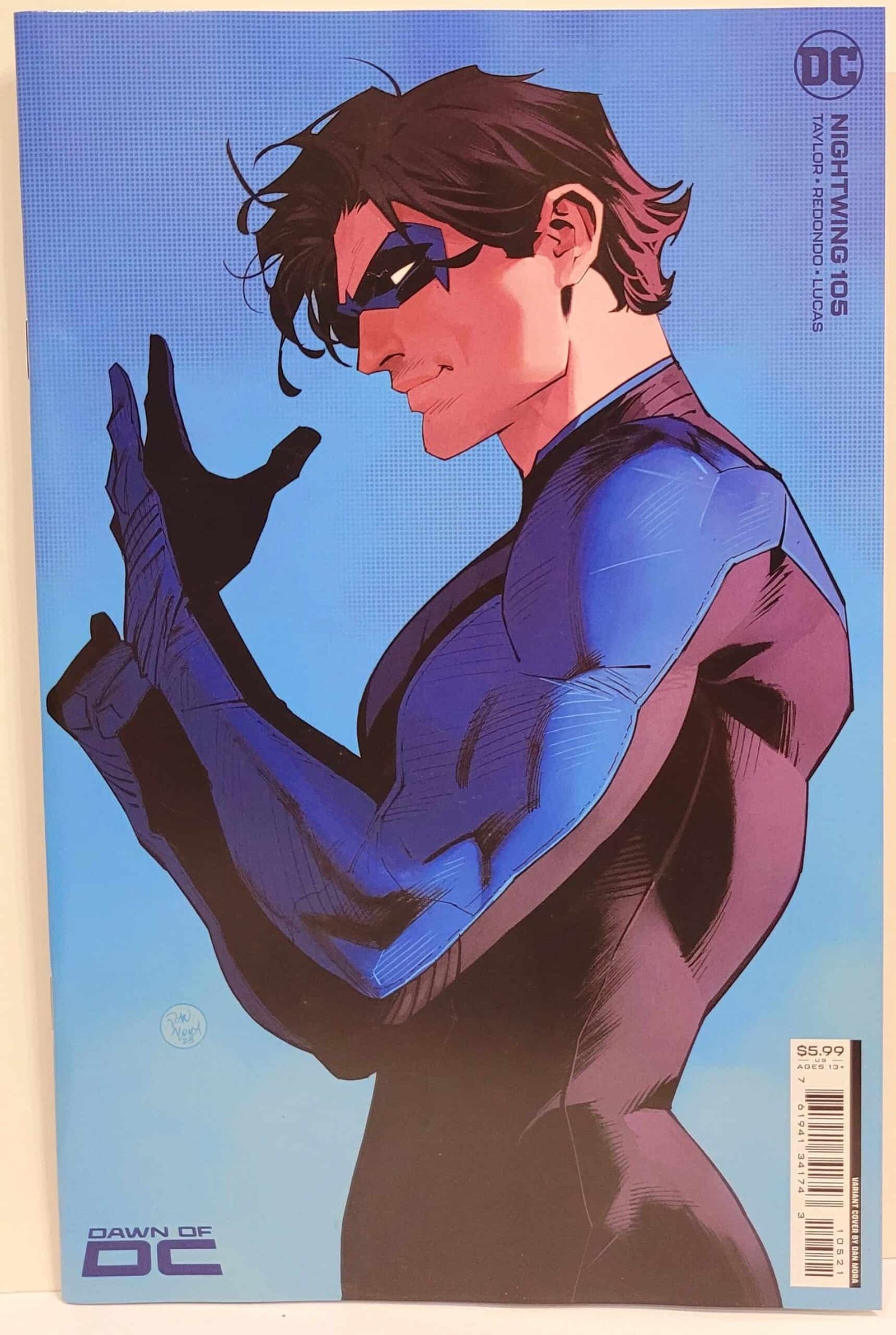 Nightwing Cvr B Dan Mora Card Stock Var 105 Baú Das Hqs 2953