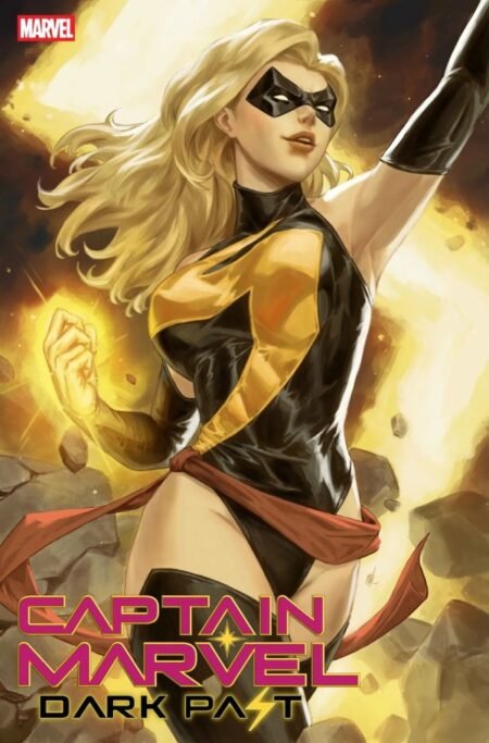 Captain Marvel: Dark Past Cvr D Ejikure Foil Variant #1